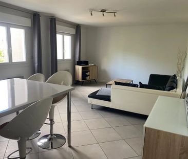 Location Appartement 4 pièces 104 m2 à Montpellier - Photo 2