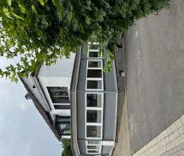 Moderne und großzügige Wohnung mit 2 Schlafzimmern in zentraler Woh... - Foto 4