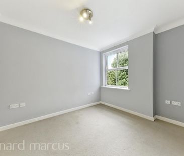 Overton Road, SUTTON - Photo 3