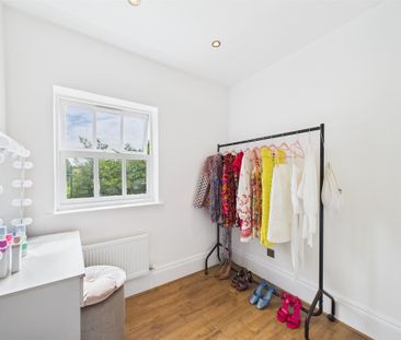 4 bedroom Barn Conversion to rent - Photo 5