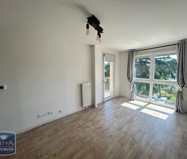 Location Appartement 3 pièces 60m² CORBEIL ESSONNES 91100 - Photo 1