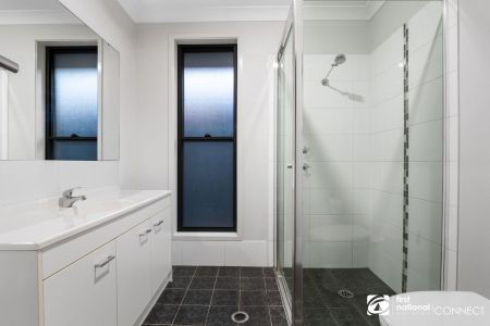 Modern Living! - Photo 3