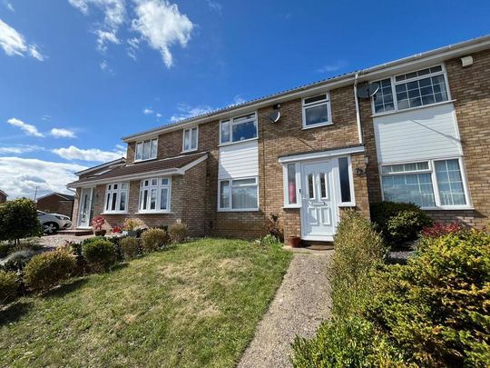 3 bedroom terraced house to rent - Photo 1