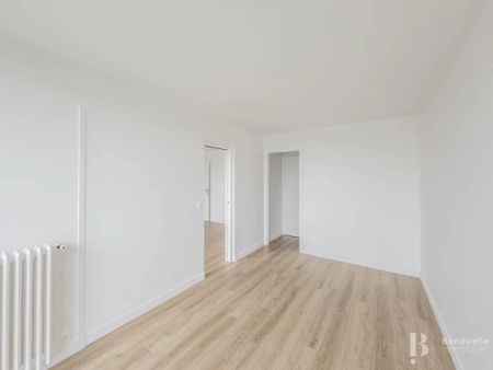 Rental Apartment Villejuif - Photo 2