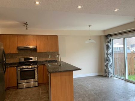 For Lease - 1209 Lamont Crescent, Milton, Ontario - Photo 5