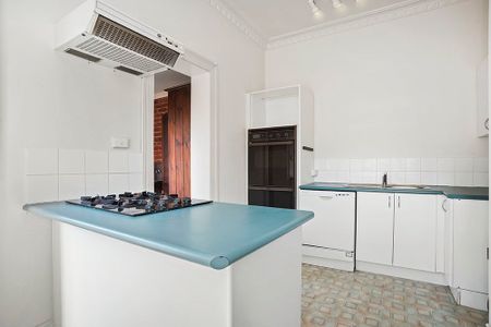 Period cottage - Photo 5