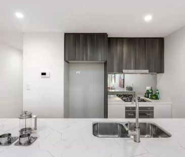 Stylish two-bedder with quality finishes - Photo 2