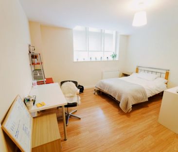 Gold Ensuite - Photo 3