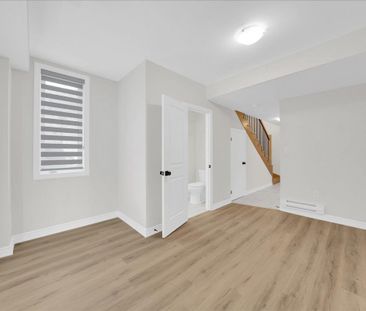 For Lease - 11 Arcola Street, Brampton, Ontario - Photo 5