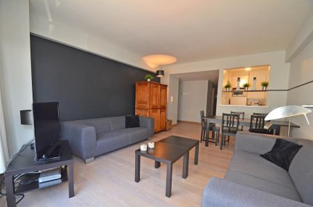 Gemeubeld appartement met zijdelings zeezicht in het Zoute! - Photo 2