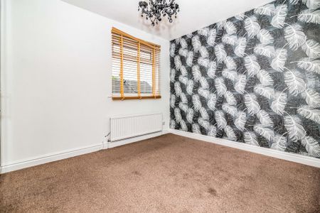 2 bedroom semi-detached house to rent - Photo 4