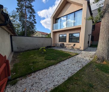 Toppvägen, Järfälla - Photo 1
