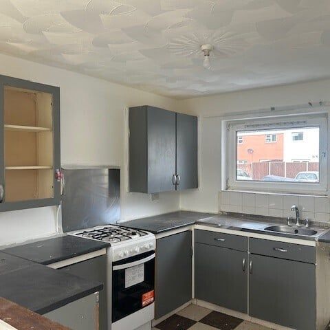 Peterborough - Photo 1