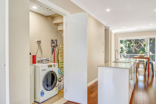 Lighthouse Beach Townhouse - Low Maintenance Living - Photo 1