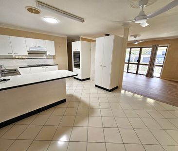 Spacious 3-Bedroom Home for Rent in Norville - Photo 6