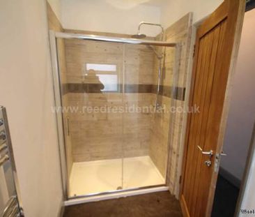 2 bedroom property to rent in Hockley - Photo 2