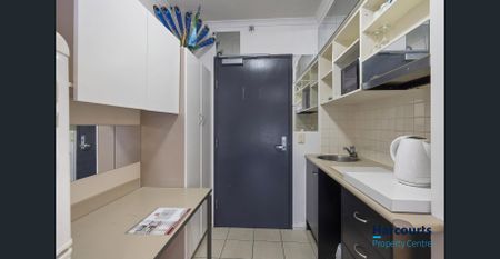 Furnished Studio in Kangaroo Point - Photo 2