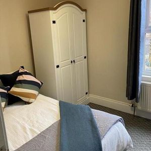 Room 3.1, 16 Cedar Avenue, Belfast, BT15 5AS - Photo 2