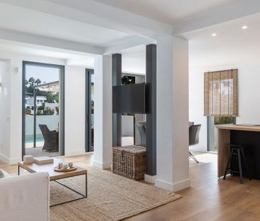 Luxury Villa for rent in Nueva Andalucia, Andalusia - Photo 1