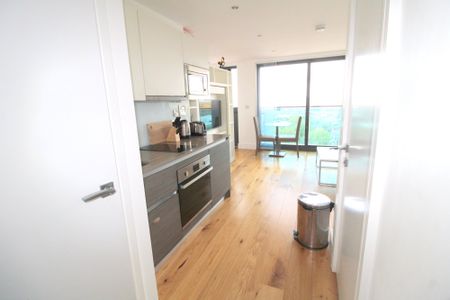 Station Road, Hayes, UB3 4FQ - Photo 2