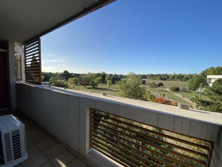 PARC MONTCALM - T3 - 68.00m² - Photo 2