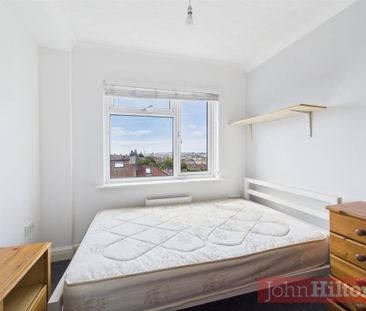 Carlyle Avenue, Brighton, East Sussex - Photo 3