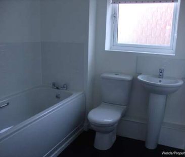 2 bedroom property to rent in Wolverhampton - Photo 5