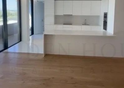 Apartamento T4 em Porto