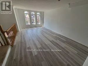 423 ASPENDALE CRESCENT - Photo 2