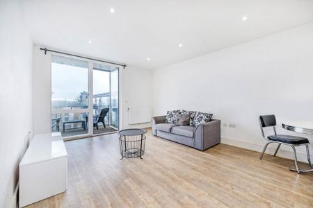 1 bedroom flat to rent - Photo 2