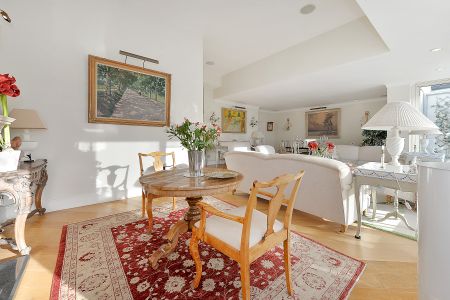 Kings Quay, Chelsea Harbour, Hammersmith and Fulham, London, SW10 - Photo 2