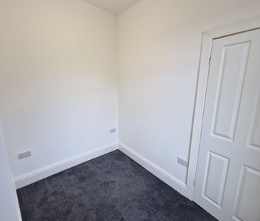 3 Bed Terraced House, Eldon Road, CH42 - Photo 6