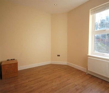 Ferme Park Road, Stroud Green, London, United Kingdom, N4 - Photo 2