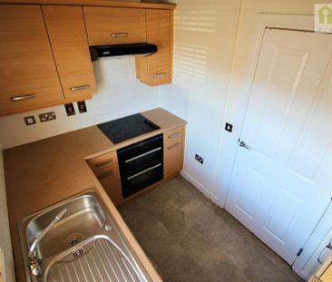 2 bedroom apartment to rent - Photo 4