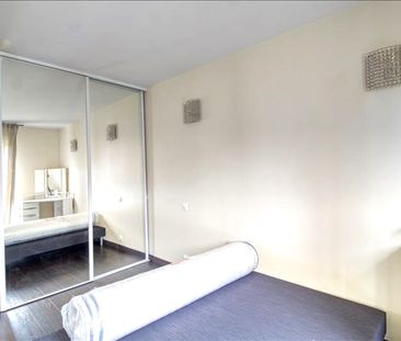 2 pièces - Meublé - 46,83 m² - 5ème étage - Colocation non autorisée - Photo 2