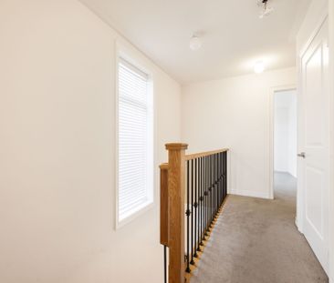 For Lease - 2 Queenpost Drive, Brampton, Ontario - Photo 6