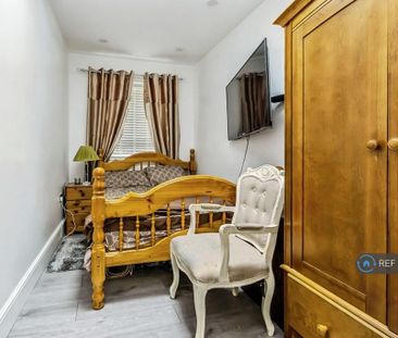 1 bedroom detached house to rent - Photo 2