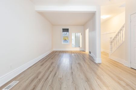 For Lease - 26 Park Street, Peterborough, Ontario - Photo 4