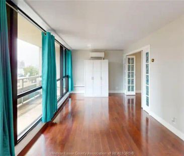 111 Riverside DRIVE Unit# 406 | 111 Riverside DRIVE Unit# 406, Windsor - Photo 1