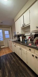 1 CH - 1 SDB - Montréal - $1,295 /mo - Photo 3