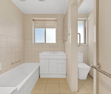 Massive Solar | Heating & Cooling | Outdoor Entertaining - Photo 5