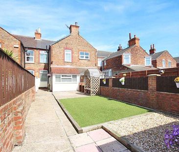 3 bedroom terraced house to rent - Photo 6