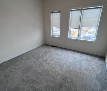 For Lease - 27 Hitchman Street, Brant, Ontario - Photo 3