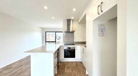 Mangere East, 3 bedrooms - Photo 4