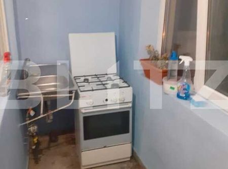 Garsoniera de 35 mp, utilata, zona Craiovita! Pret oportun! - Photo 3