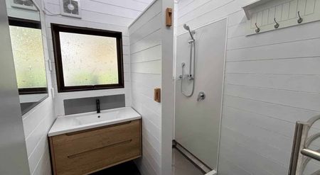 Ideal Location - Photo 4