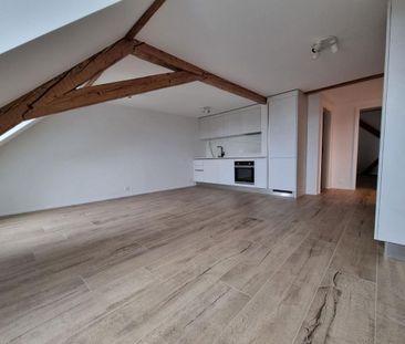 Apartment with 2.5 rooms + attic area - Photo 1