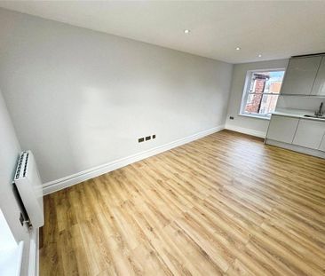 1 bedroom apartment to rent - Photo 2