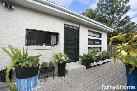 1/70 Burdett Street, Hornsby, NSW 2077 - Photo 5