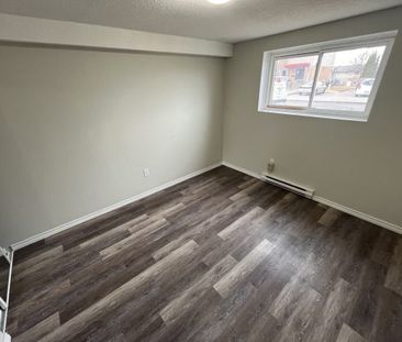 294 Conacher Dr, Unit 101, Kingston ON - Photo 1